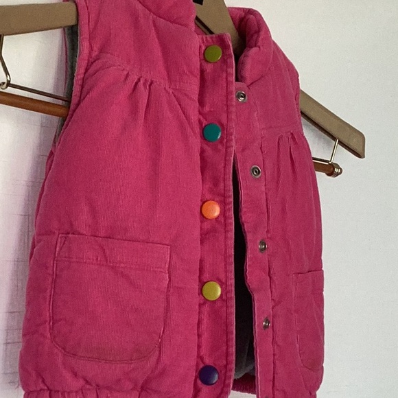 Carters 2T pink corduroy vest with colored snaps and gray warm lining - Picture 4 of 4